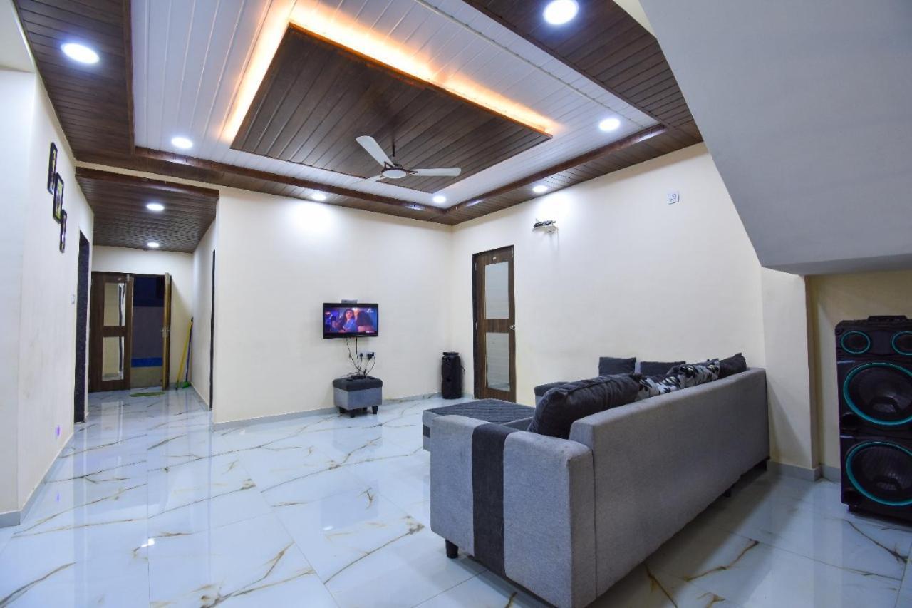 Prarthana 4Bhk Villa Лонавла Екстер'єр фото