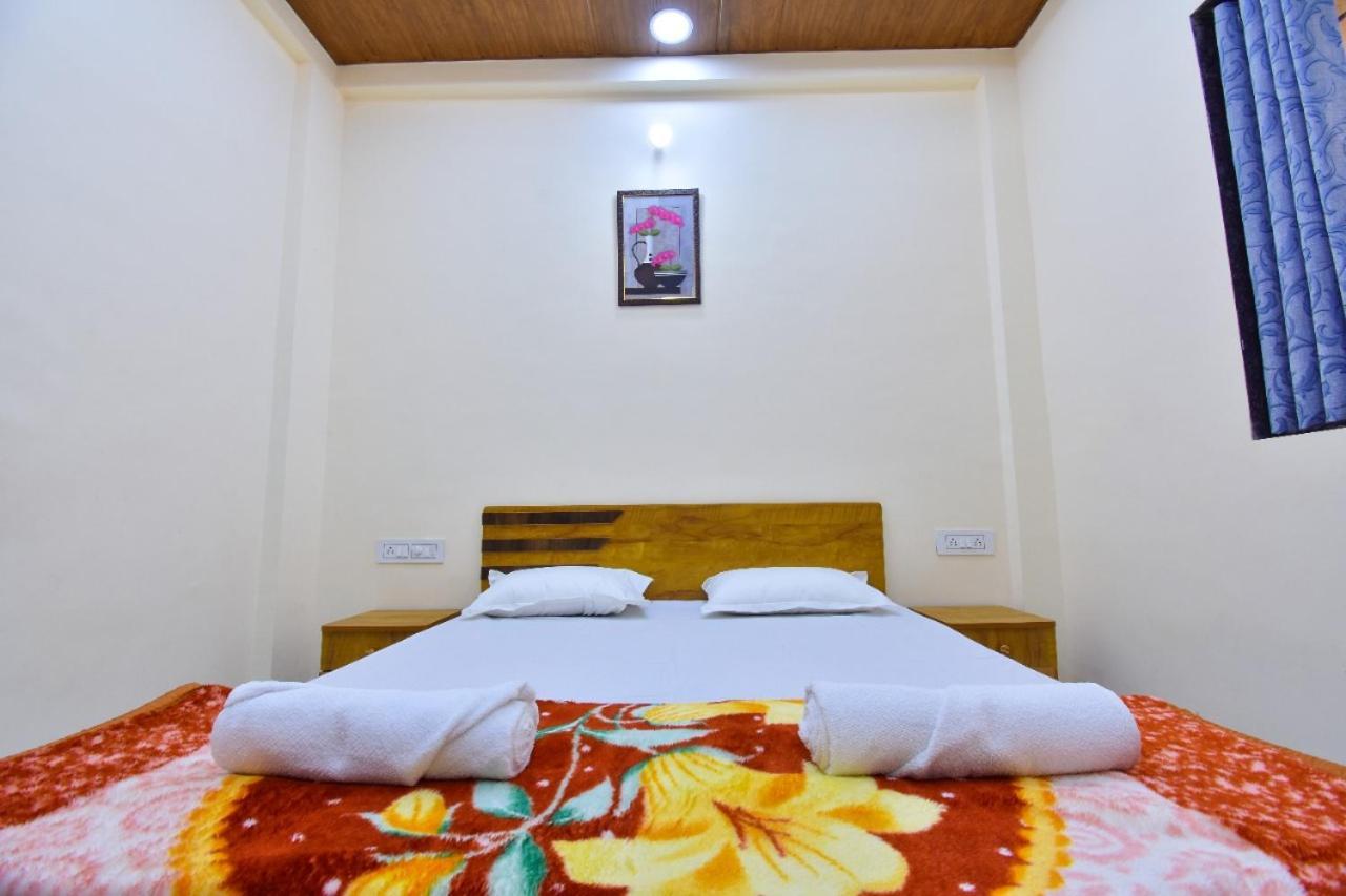 Prarthana 4Bhk Villa Лонавла Екстер'єр фото