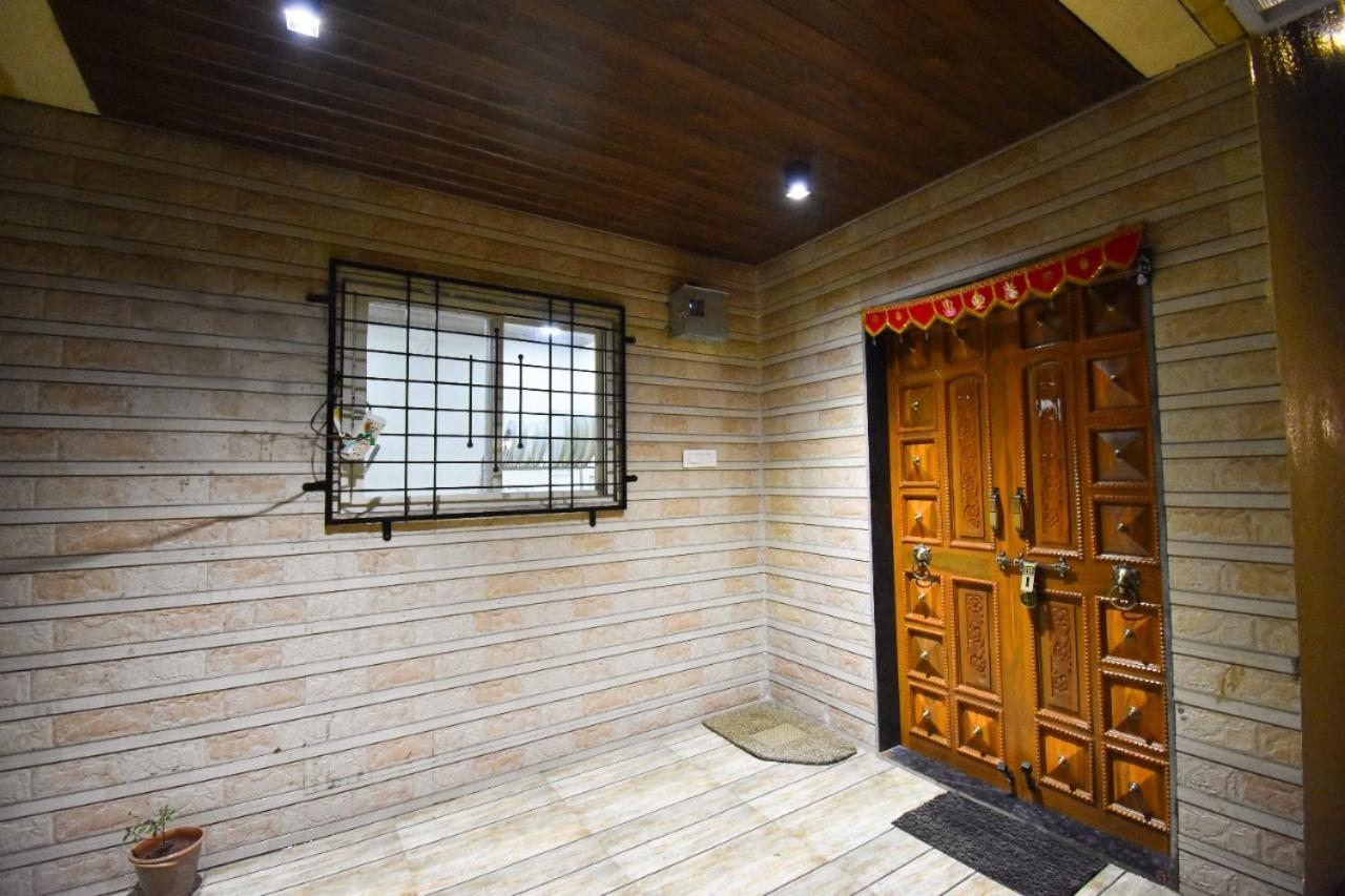 Prarthana 4Bhk Villa Лонавла Екстер'єр фото